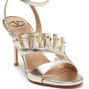 Valentino platino Leather Ruffle Gold Rockstud Strappy Open Toe Pumps platinum 5